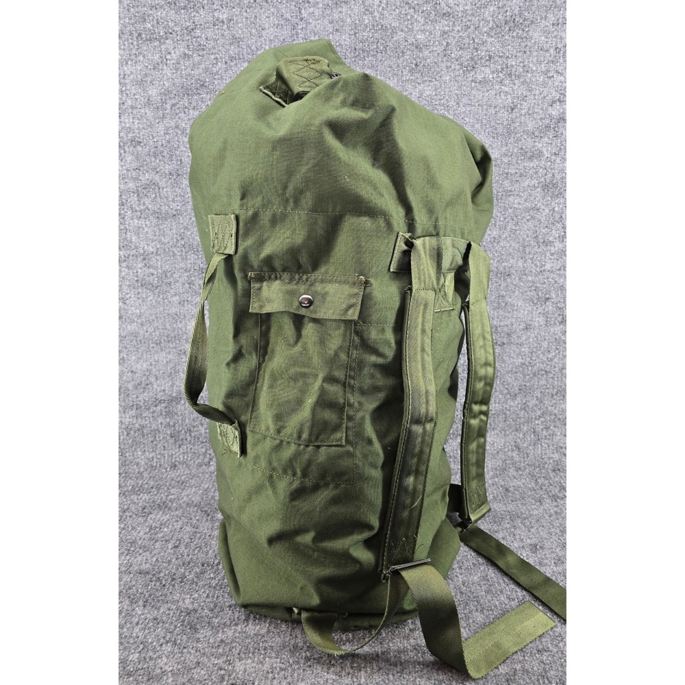 US Military Issue Duffel Bag Large Olive Green Nylon Backpack Straps Deployment